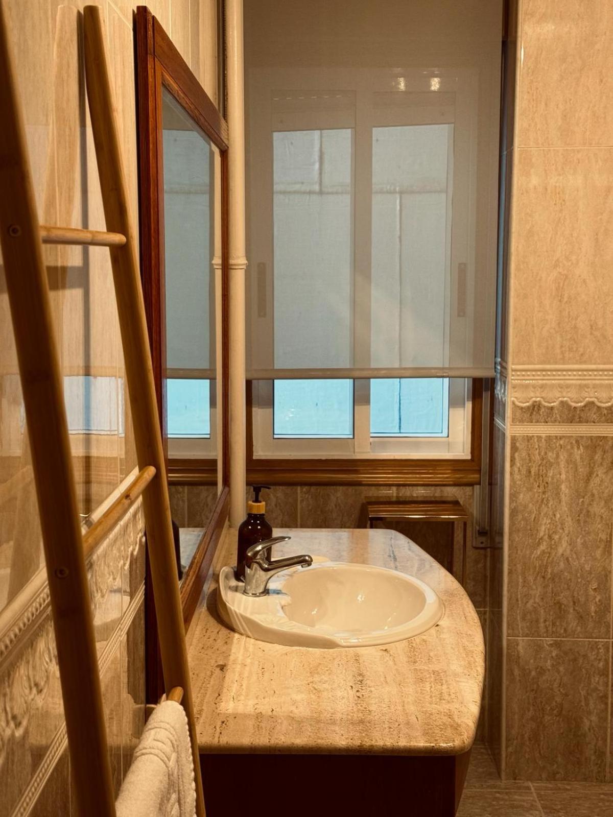 Moderno Apartamento Con Vistas A La Ria De วิโก ภายนอก รูปภาพ